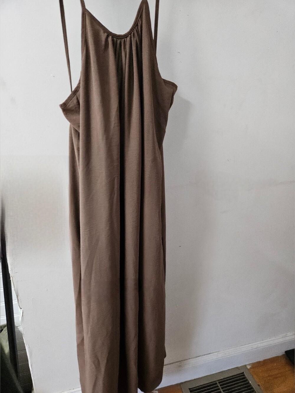 Women's Brown Sleeveless Low Tieback Dress